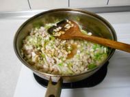 虾仁炒芹菜