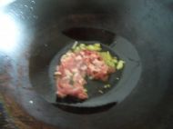 胡萝卜炒牛肉丝