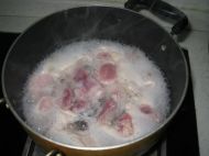 银耳海底椰瘦肉汤