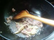 双耳炒肉片