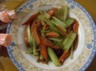 芹菜炒胡萝卜