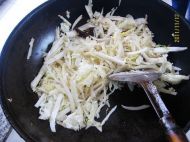 河豚肉炒白菜