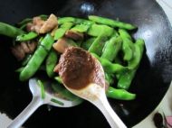 黄豆酱炖豆角