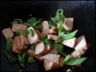 素鸡豆腐炒尖椒