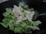 扁豆萝卜片
