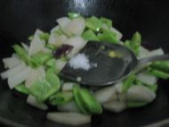 扁豆萝卜片