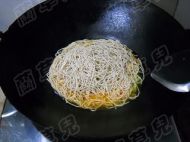 腊味豇豆焖面