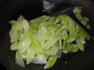 莴苣炒肉片