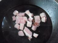 铸铁锅版香菇烧肉