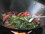 韭菜炒肉
