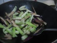 茄子炒丝瓜