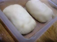 甜牛奶面包
