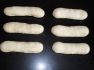六股辫子椰蓉面包
