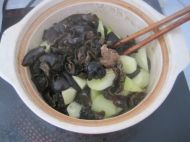 青瓜木耳烧排骨