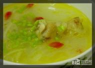 萝卜丝枸杞土鸡汤