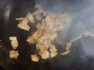 肉炒胡萝卜片