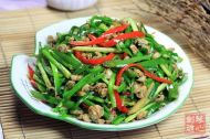 椒丝韭菜炒沙蚬