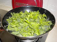 蒜蓉炒茼莴