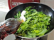 蒜蓉炒茼莴