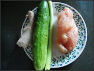 鸡茸黄瓜盅
