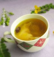 黄芪红枣鸡汤