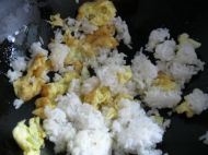 酱油蛋炒饭