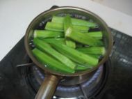 鸡柳番茄炒秋葵