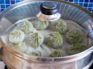 菠菜猪肉蒸包