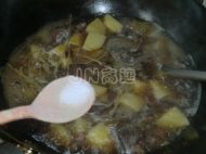 土豆牛肉炖粉丝