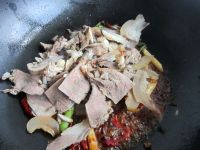 干锅牛头肉
