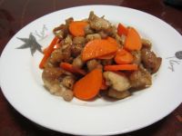 胡萝卜炒鸡