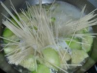 鲜虾丝瓜面