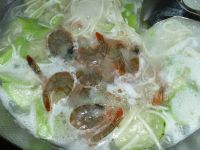 鲜虾丝瓜面