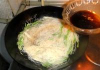 蔬菜炒米粉