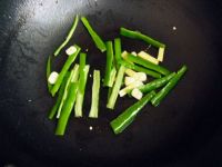 鸡腿菇炒肉