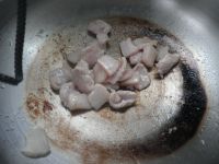 青椒炒油豆腐泡