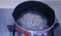 包菜焖面