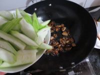 香菇丝瓜