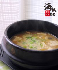 银鱼海带豆腐味噌汤