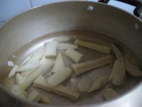 鞭笋番茄鸡蛋汤