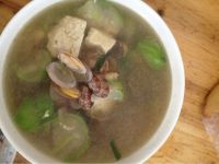 丝瓜花蛤豆腐汤