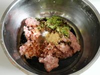 黄瓜猪肉木耳水饺