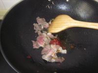 肉炒芹菜