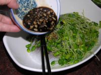黑豆芽拌粉丝