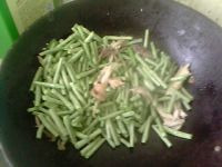 豆角炒鸡丝