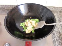 蒜香豆角炒素鸡