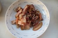 下酒菜：豆豉腊肉炒苦瓜