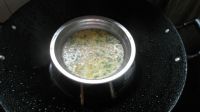 腊肠蒜苗蒸蛋
