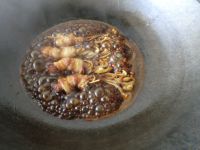 五花肉卷金针菇