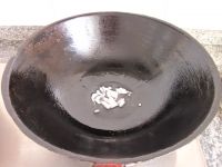黑豆苗炒千张